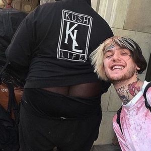 Meet your Posher, Ethan